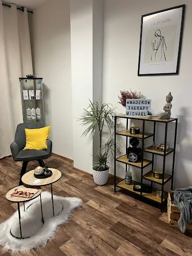 5 - Kadeřnictví - Erika Kalousková