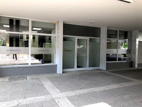 6 - Kadeřnictví Oksana