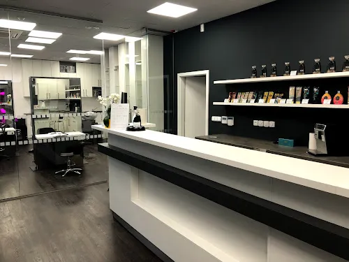 2 - Kadeřnictví Oksana