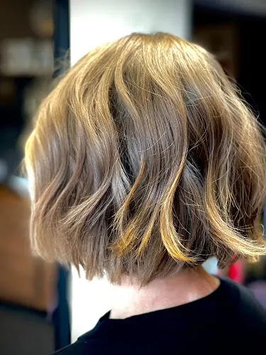 8 - Kadeřnictví - Svatošová Růžena