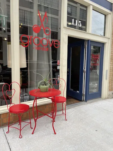 4 - Kahlos Beauty Salon