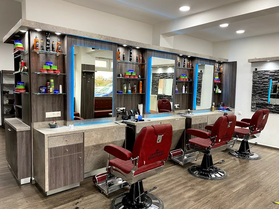 1 - Kamm & Schere Am Hafen Stade