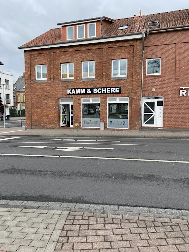 3 - Kamm & Schere Am Hafen Stade