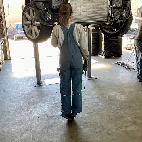 7 - Kampfl Josef, Kfz-Meisterbetrieb