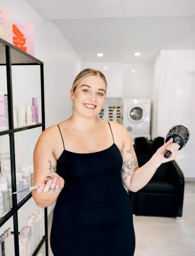 7 - K&C Nails and Spa