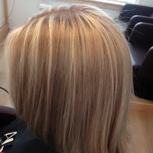 6 - Kapper Groede: Knapper Hair & Style by Vicky&Charlotte