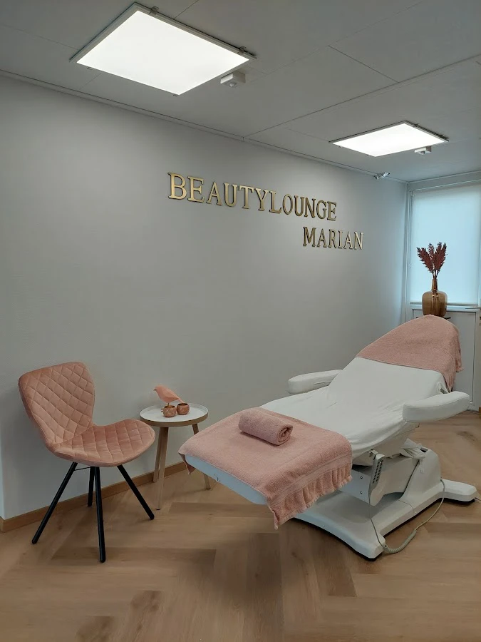 1 - Kapper Groede: Knapper Hair & Style by Vicky&Charlotte