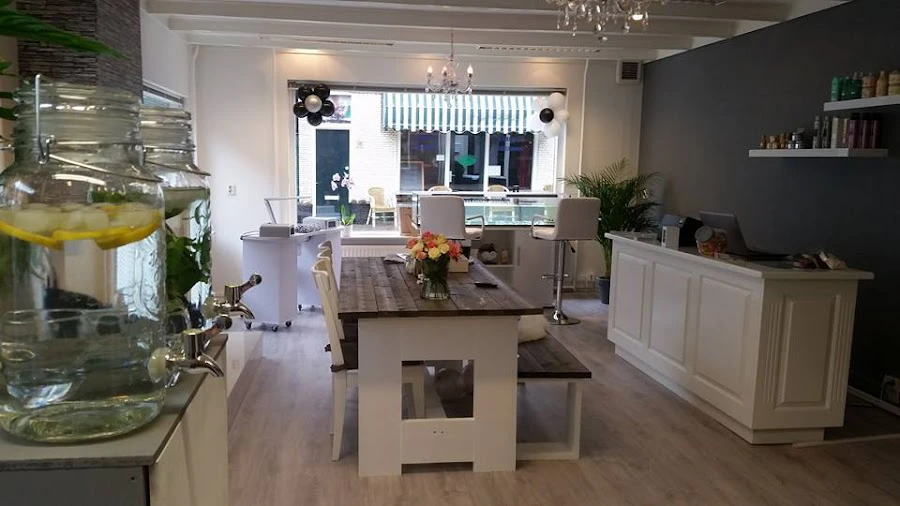 1 - Kapsalon Las Banderas