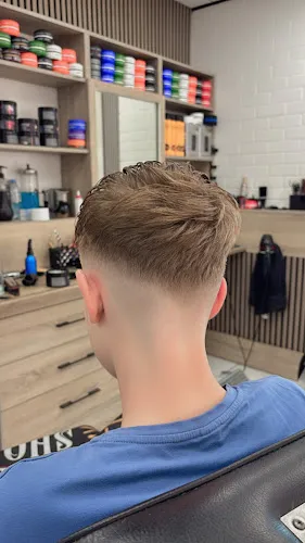 2 - Kapsalon Prima Line ✂