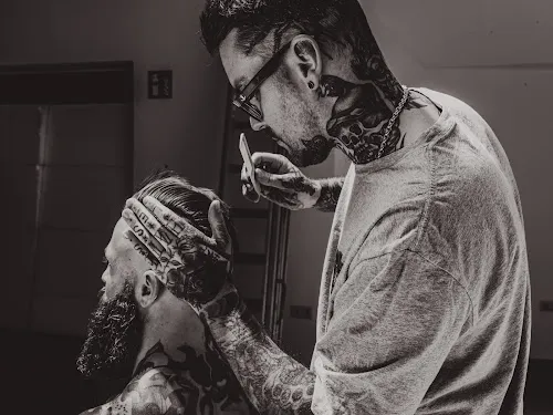 3 - Karin / Haarstudio L & K KG