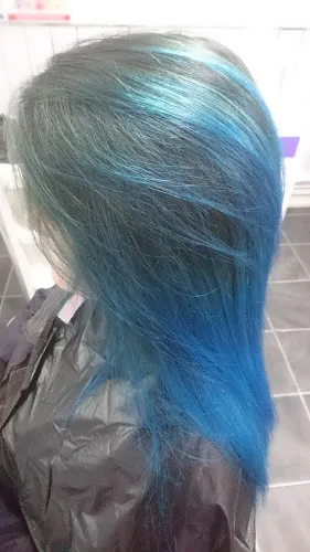 4 - Katie James Hair