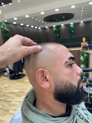 5 - KAWA BARBER