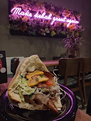 6 - Kaya’s Best Döner