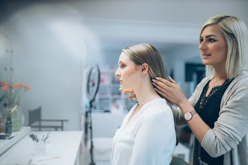 1 - KERNsaniert MakeUp | Styling | Skincare - Jessica Kern - Brautstyling