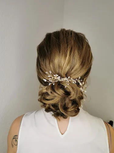 6 - KERNsaniert MakeUp | Styling | Skincare - Jessica Kern - Brautstyling