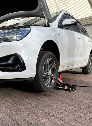 3 - Kfz-Aufbereitung Resta