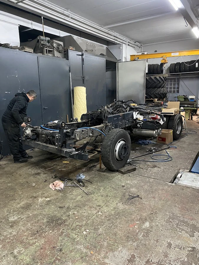 1 - KFZ-MEISTERBETRIEB & SACHVERSTÄNDIGENBÜRO MURAT KUVVETLI