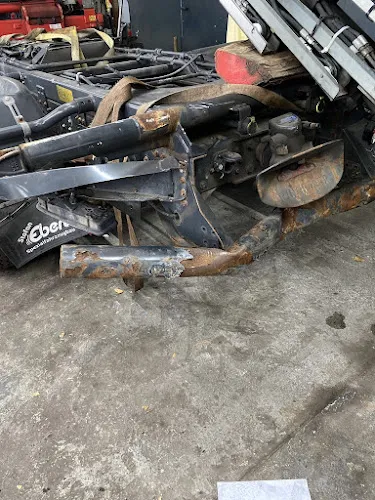 7 - KFZ-MEISTERBETRIEB & SACHVERSTÄNDIGENBÜRO MURAT KUVVETLI