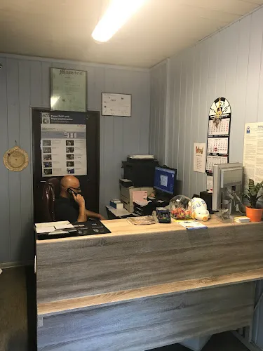 2 - KFZ Meisterbetrieb Glowacki & Peters GmbH