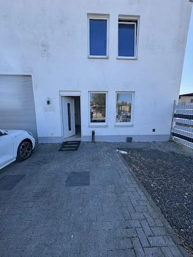 4 - KFZ MEISTERBETRIEB KOARAHM