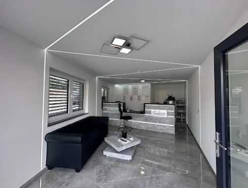 4 - KFZ-Meisterwerkstatt M.Perkola