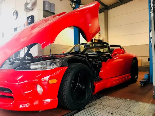 3 - Kfz-Service CAR & MORE (Meisterbetrieb)