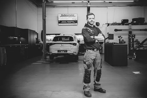 8 - KFZ-Service Lutz Stockburger