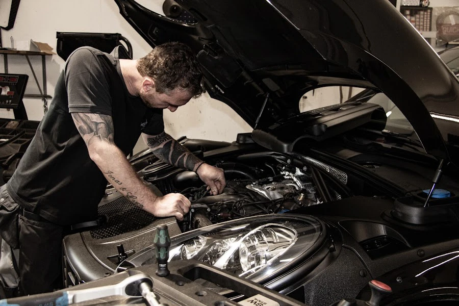 1 - KFZ-Service Lutz Stockburger