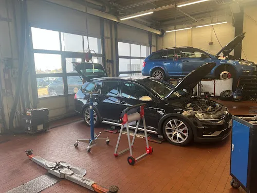 3 - KFZ Servicefabrik