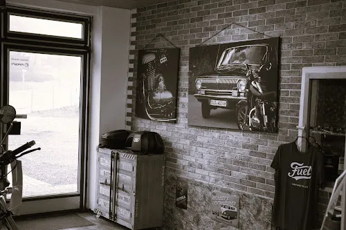 7 - KFZ Stumpf Meisterwerkstatt Reparaturen für Auto, Transporter, BENDA, Ural, Mash Motorräder.