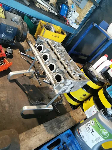 2 - KFZ TECHNIK RIAZ