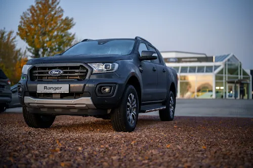 2 - KFZ und Reifenservice Lange