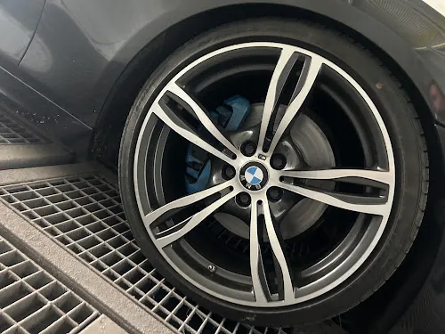 7 - KFZ-Werkstatt am Sophienhof