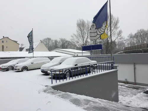 7 - KFZ-Werkstatt AZ