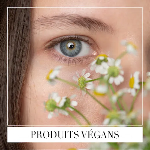 4 - Kiany Nails la beauté pure