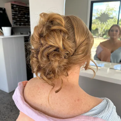 6 - Kings Barber Shop