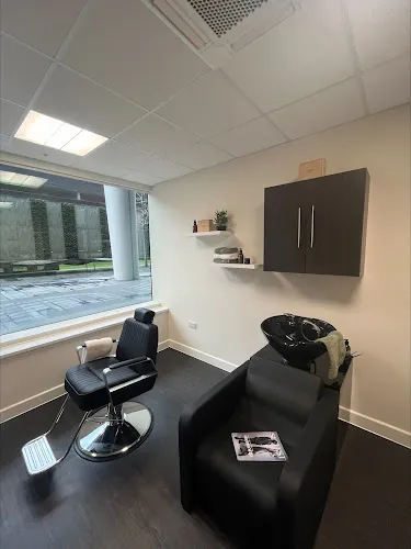 4 - Kings Hair Stylist