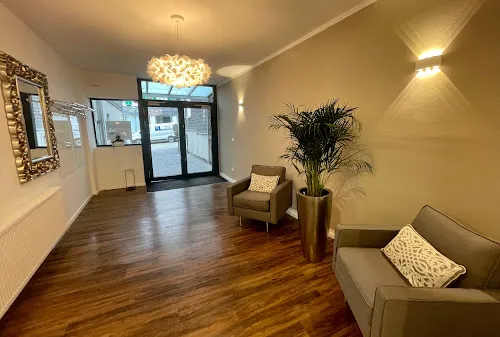 7 - Kira und Tim Decius Hausärzte