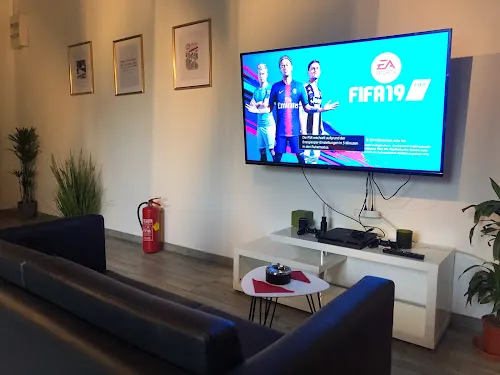 6 - Kirik Makas Herrenfriseur