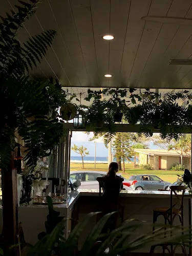 8 - Kirra Beauty Collective