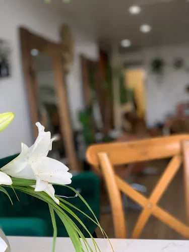 6 - Kirra Beauty Collective