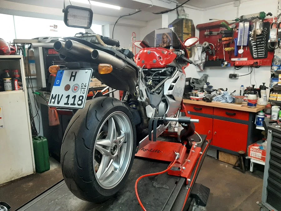 1 - Klara - Autopflege