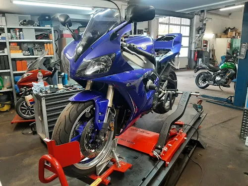 3 - Klara - Autopflege