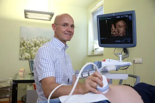 5 - Klaus-Peter Fleger, HNO-ARZT