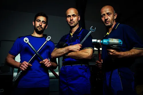 2 - Klein Reifen & Autotechnik