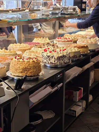 4 - Konditorei & Café Stolte