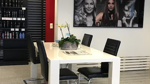 6 - 고아 헤어 한인 미용실/ Koreanischer Friseur Salon