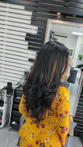 4 - 고아 헤어 한인 미용실/ Koreanischer Friseur Salon