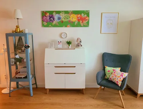 3 - Kosmetik & Wellness Christiane Lapuhs