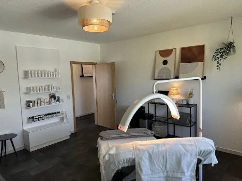 5 - Kosmetik im Medic-Center UG (haftungsbeschränkt)